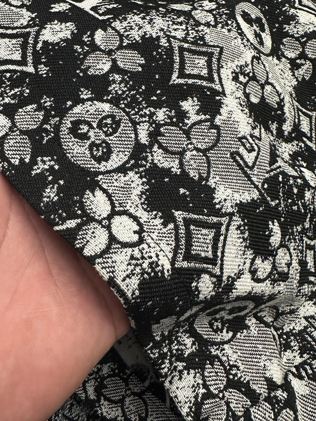 Men's Louis Vuitton Embroidered Shorts