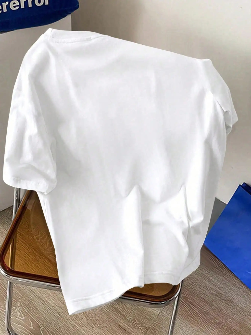 Men's White 3D Embossed Arch Print T-Shirt, Loose Fit, Casual Style