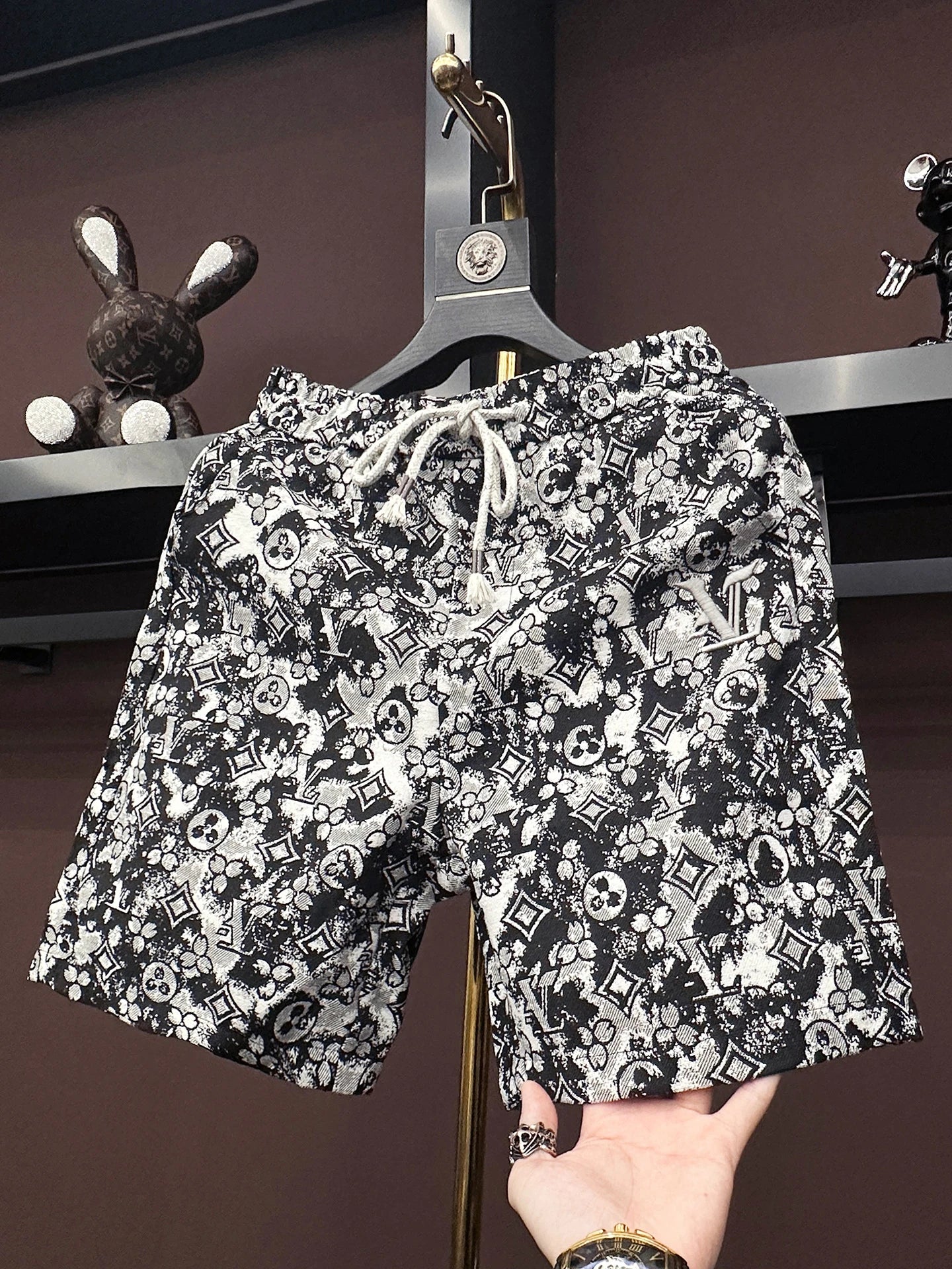 Men's Louis Vuitton Embroidered Shorts